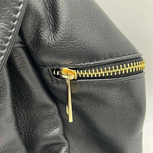 UNICA! Firenze NWT Luxurious Black Leather Backpack Bag ❤️❤️ - Picture 5 of 9